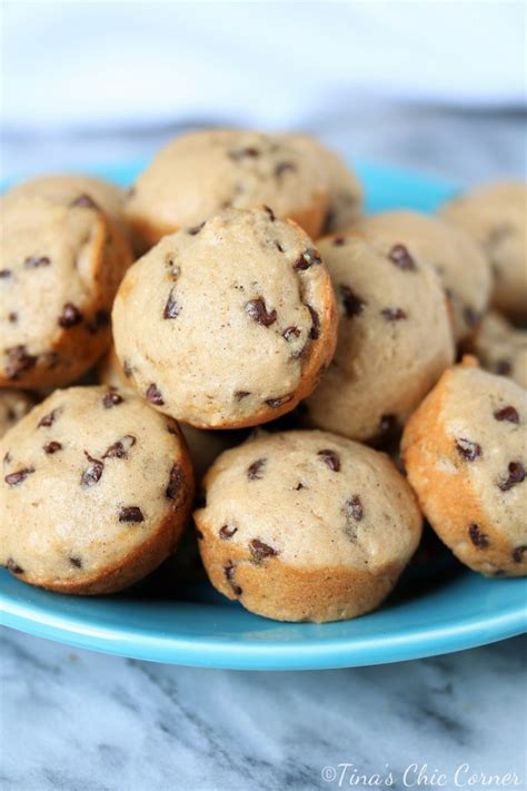 How many calories are in chocolate chip mini-muffins - calories, carbs, nutrition