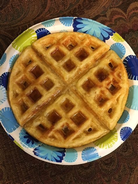 How many calories are in chocolate chip waffles - calories, carbs, nutrition