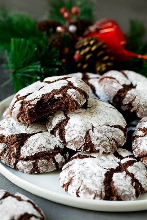 How many calories are in chocolate crinkle cookie - calories, carbs, nutrition