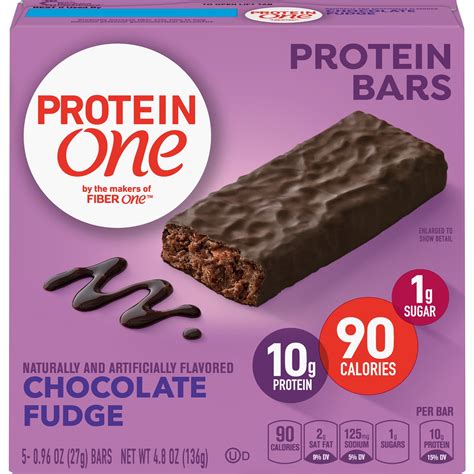How many calories are in chocolate fudge, high protein bar - calories, carbs, nutrition