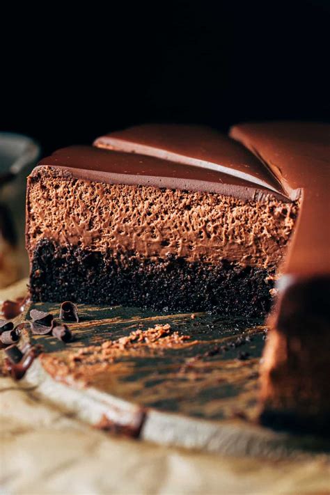 How many calories are in chocolate mousse cake - calories, carbs, nutrition