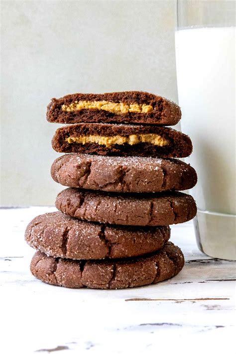 How many calories are in chocolate peanut butter cookies - calories, carbs, nutrition