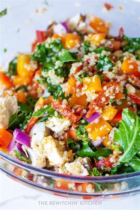 How many calories are in chopped sesame chicken and quinoa salad - calories, carbs, nutrition