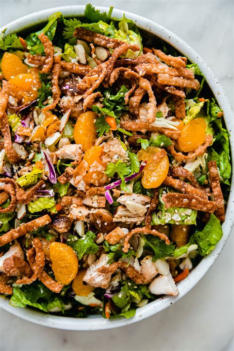 How many calories are in chopped sesame chicken salad - calories, carbs, nutrition