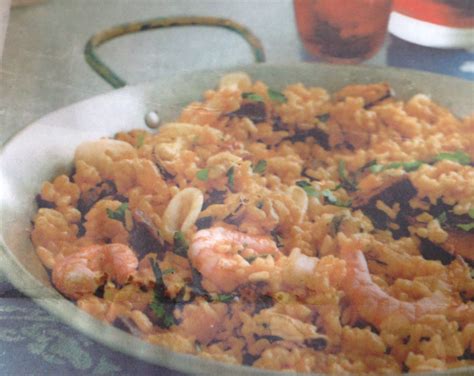 How many calories are in cioppino paella saffron - calories, carbs, nutrition