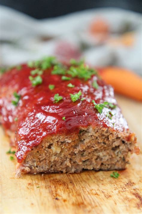 How many calories are in classic turkey meatloaf with tomato topping, parsley potatoes, haricot verts (400hs) - calories, carbs, nutrition