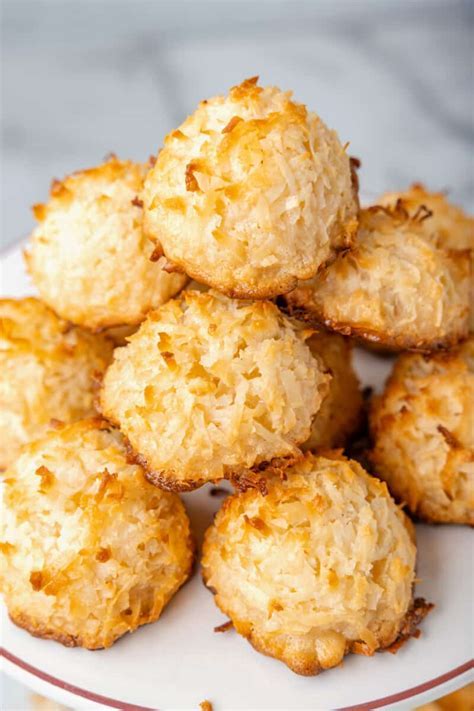 How many calories are in coconut macaroons - calories, carbs, nutrition