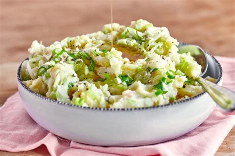 How many calories are in colcannon potatoes - calories, carbs, nutrition