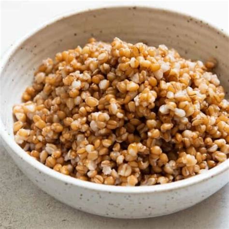 How many calories are in cooked wheat berries - calories, carbs, nutrition