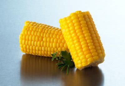 How many calories are in corn cobbette frozen steamed - calories, carbs, nutrition