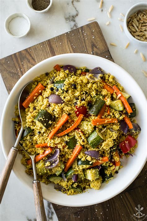 How many calories are in cous cous with roasted vegetables - calories, carbs, nutrition