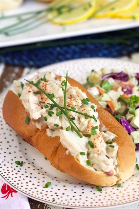 How many calories are in crab salad with lemon grass mint - calories, carbs, nutrition