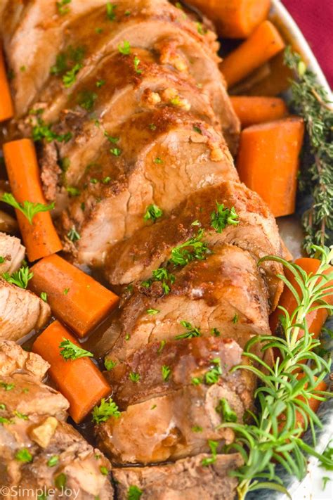 How many calories are in cranberry pork tenderloin with baked sweet potato and seasoned broccoli - calories, carbs, nutrition