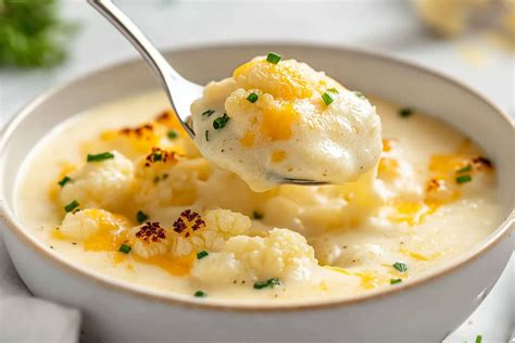 How many calories are in cream of cauliflower cheese soup 16 oz - calories, carbs, nutrition