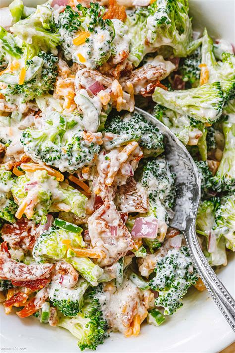 How many calories are in creamy broccoli salad - calories, carbs, nutrition