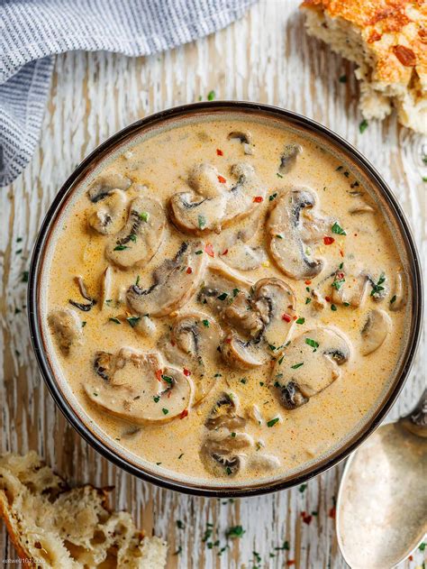 How many calories are in creamy mushroom soup - calories, carbs, nutrition