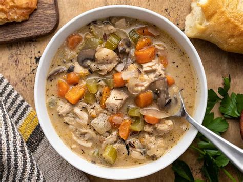 How many calories are in creamy turkey and wild rice soup 16 oz - calories, carbs, nutrition