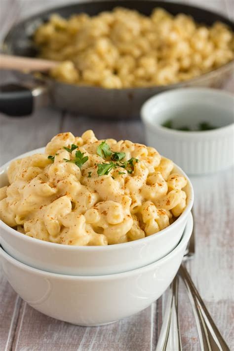 How many calories are in creamy vegan mac & cheese - calories, carbs, nutrition