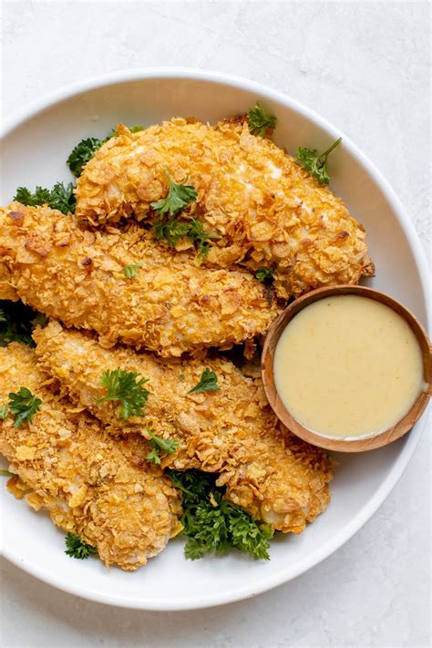 How many calories are in crispy corn flake chicken - calories, carbs, nutrition