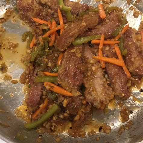 How many calories are in crispy ginger beef - calories, carbs, nutrition