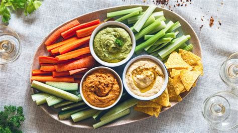 How many calories are in crudite and spreads - calories, carbs, nutrition