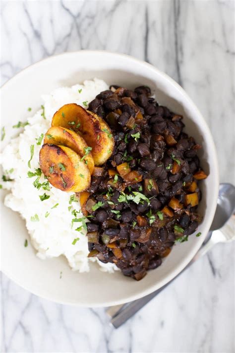 How many calories are in cuban black beans - calories, carbs, nutrition