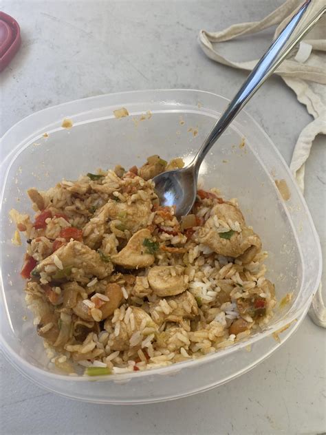 How many calories are in curry chicken with cashews - calories, carbs, nutrition