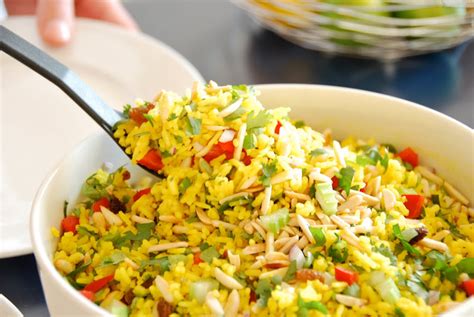 How many calories are in curry rice salad - calories, carbs, nutrition