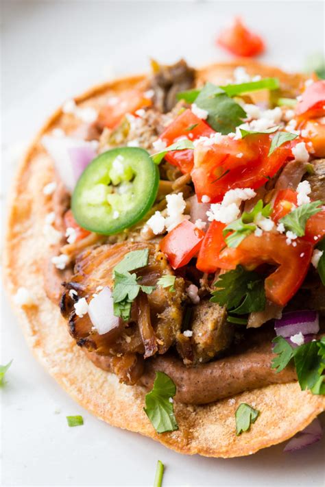 How many calories are in dos tostadas pork carnitas - calories, carbs, nutrition