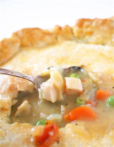 How many calories are in easy chicken pot pie - calories, carbs, nutrition