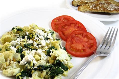 How many calories are in egg white potato spinach tomato scramble (18451.13) - calories, carbs, nutrition