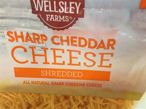 How many calories are in extra sharp cheddar - calories, carbs, nutrition