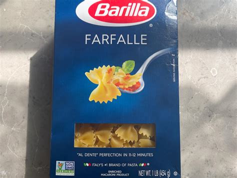 How many calories are in farfalle marinara - calories, carbs, nutrition