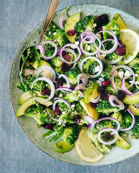 How many calories are in feta broccoli salad - calories, carbs, nutrition