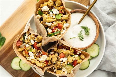 How many calories are in firecracker turkey pita - calories, carbs, nutrition