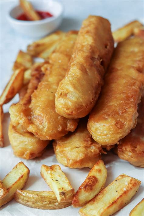 How many calories are in fish and chip shop-battered sausage - calories, carbs, nutrition