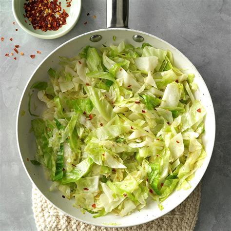 How many calories are in fried cabbage - calories, carbs, nutrition
