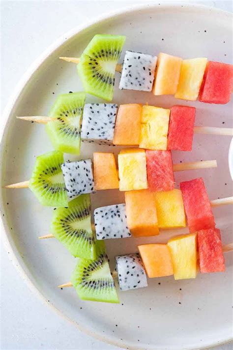 How many calories are in fruit kabobs - calories, carbs, nutrition