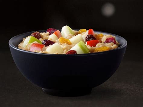 How many calories are in fruit topped maple oatmeal - calories, carbs, nutrition