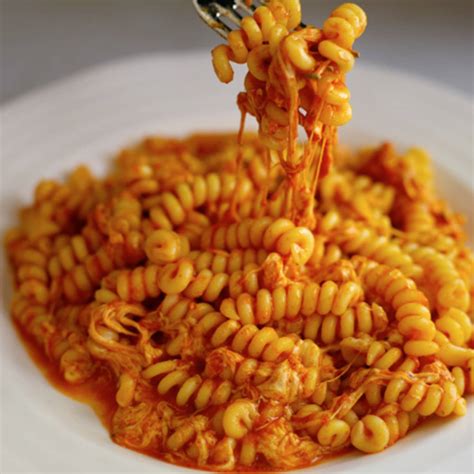 How many calories are in fusilli pasta - calories, carbs, nutrition