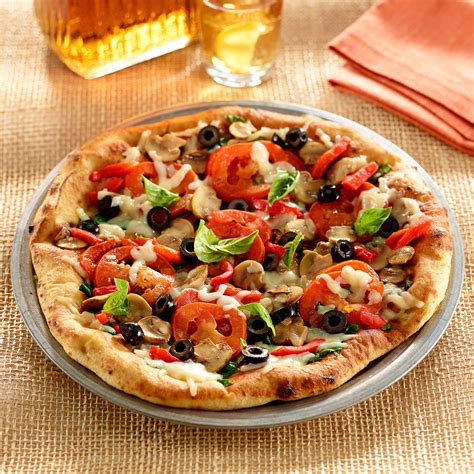 How many calories are in garden vegetable pizza - calories, carbs, nutrition