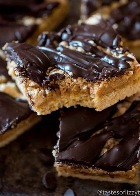 How many calories are in gooey chocolate peanut butter bars - calories, carbs, nutrition