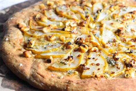 How many calories are in gorgonzola w/pear flatbrd pizza - calories, carbs, nutrition