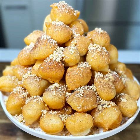 How many calories are in greek honey puffs - calories, carbs, nutrition