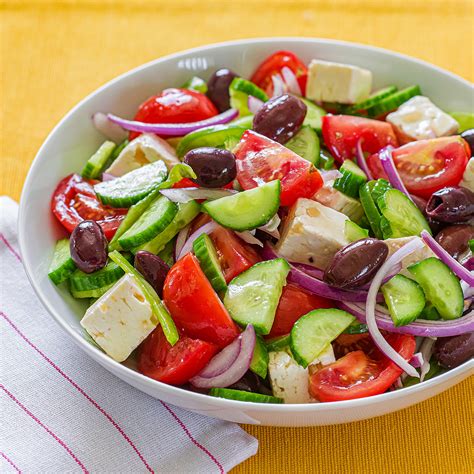 How many calories are in greek tomato cucumber salad - calories, carbs, nutrition