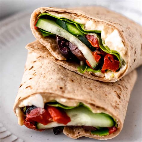 How many calories are in greek vegetable wrap - calories, carbs, nutrition