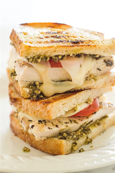 How many calories are in grilled chicken sandwich on sourdough bread - calories, carbs, nutrition