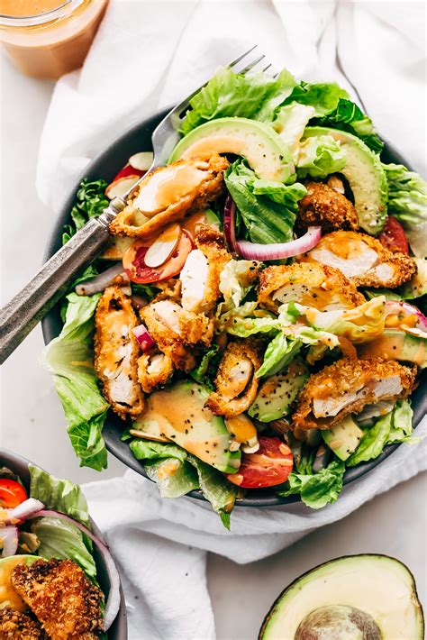 How many calories are in grilled chicken strip salad - calories, carbs, nutrition