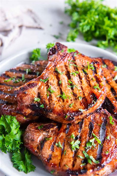 How many calories are in grilled japanese bbq pork chop - calories, carbs, nutrition