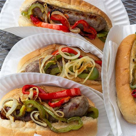 How many calories are in grilled sausage with peppers onions - calories, carbs, nutrition